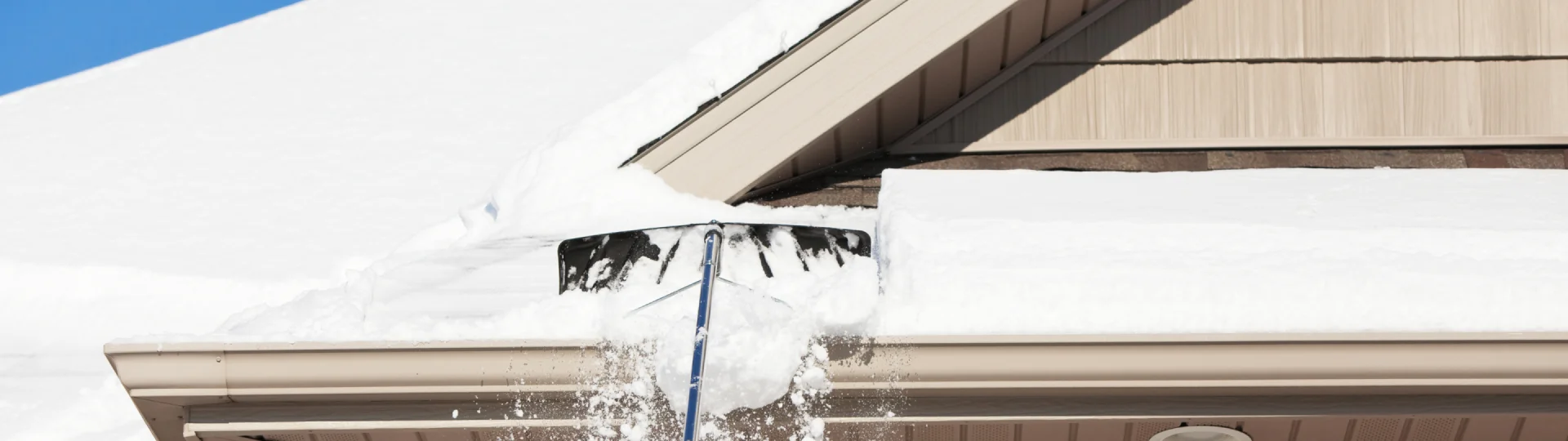 breadcrumb Roof Snow Removal